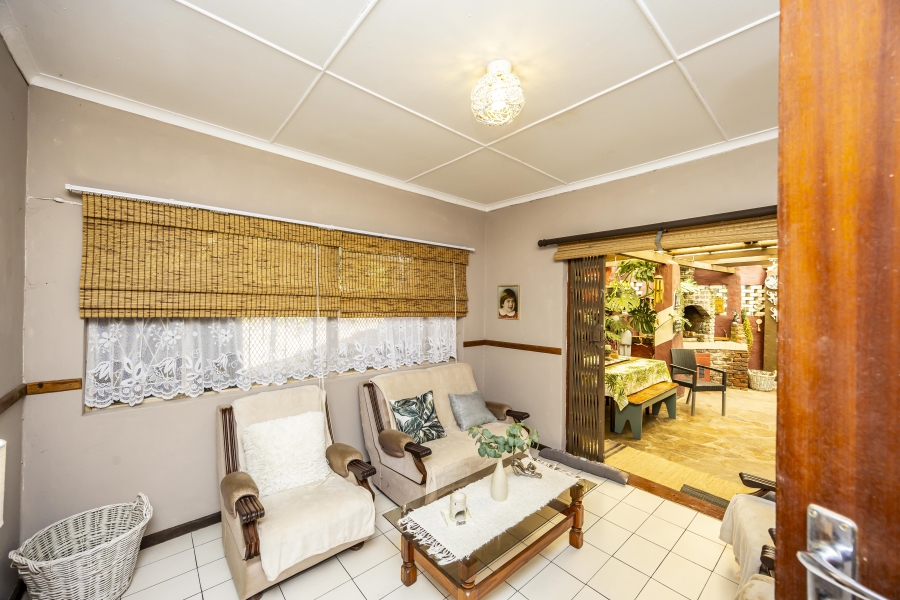 3 Bedroom Property for Sale in Summerpride Eastern Cape